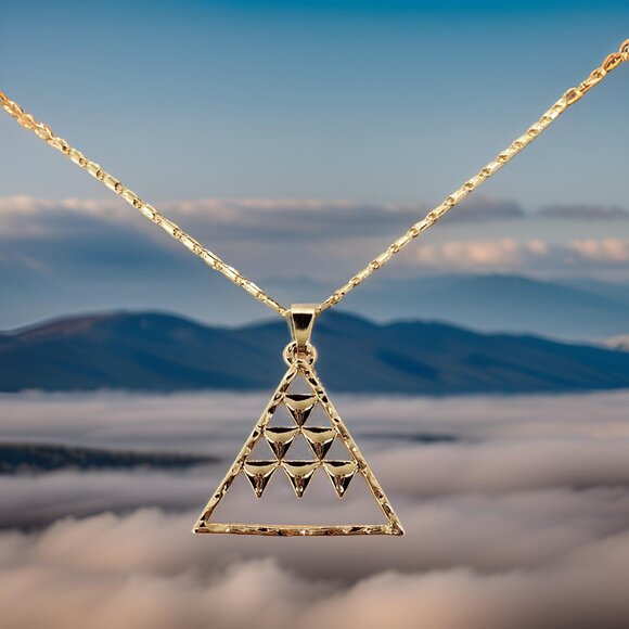 Triangle Mauna Kea Pendant Necklace - Picture 1 of 3